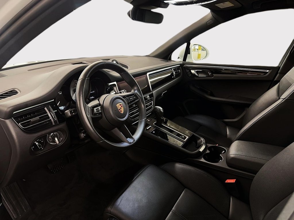 Porsche Macan S  V6 Premium Package Plus 2024 à Laval, Québec - 15 - w1024h768px