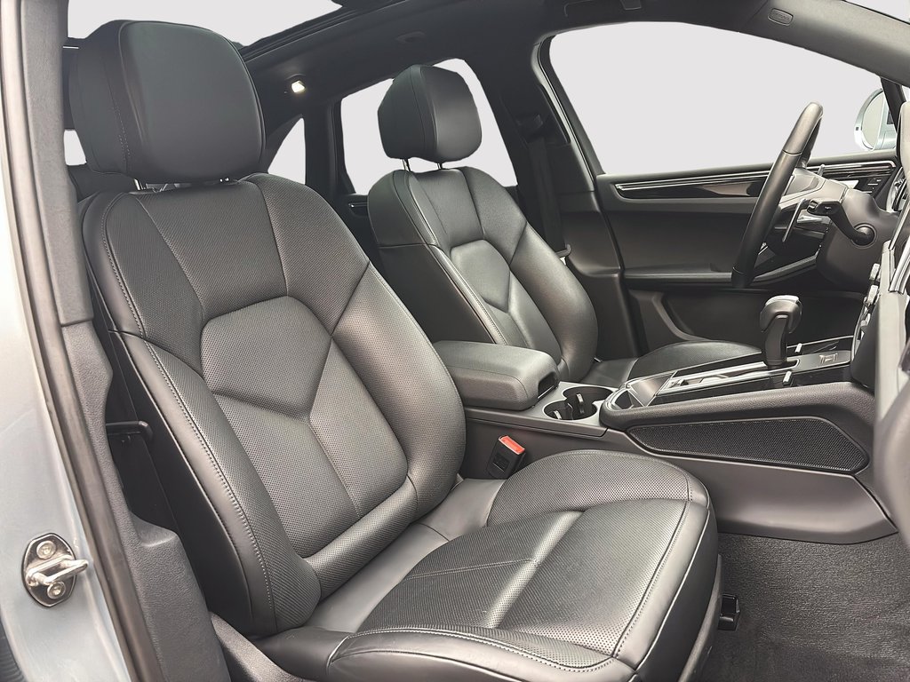 Porsche Macan S  V6 Premium Package Plus 2024 à Laval, Québec - 28 - w1024h768px