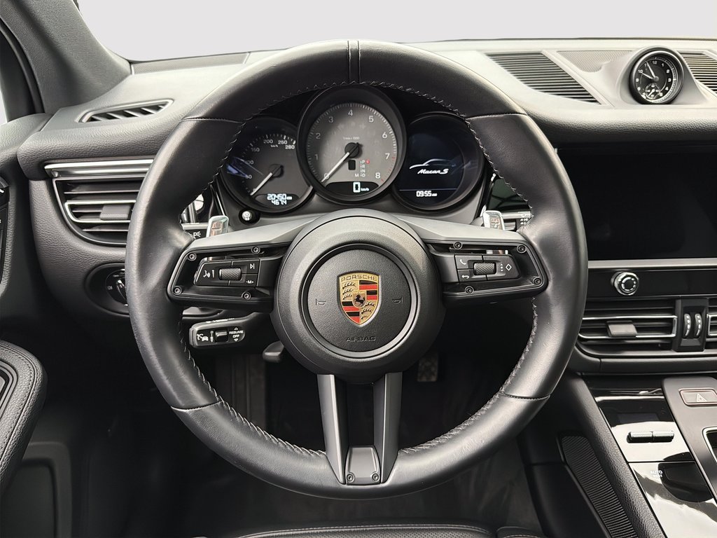 2024 Porsche Macan S V6 Premium Package Plus in Laval, Quebec - 17 - w1024h768px