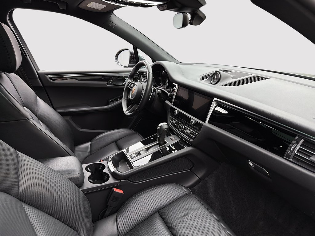 2024 Porsche Macan S V6 Premium Package Plus in Laval, Quebec - 23 - w1024h768px