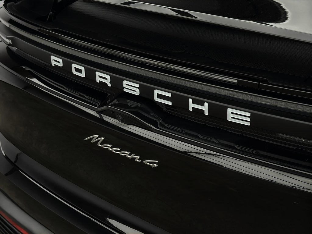 Porsche Macan Electric 4 BOSE® 2024 à Laval, Québec - 9 - w1024h768px