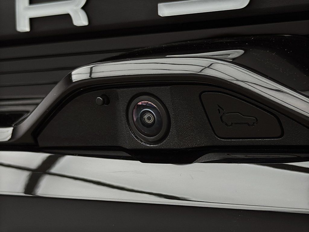 Porsche Macan Electric 4 BOSE® 2024 à Laval, Québec - 14 - w1024h768px