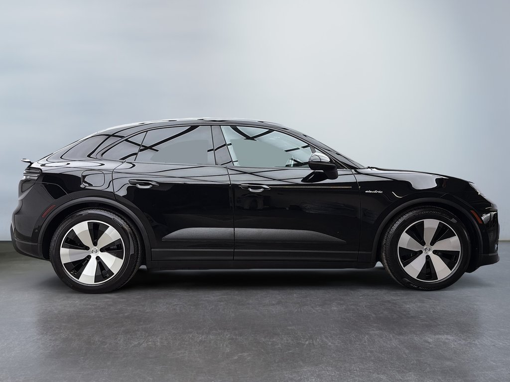 Porsche Macan Electric 4 BOSE® 2024 à Laval, Québec - 5 - w1024h768px