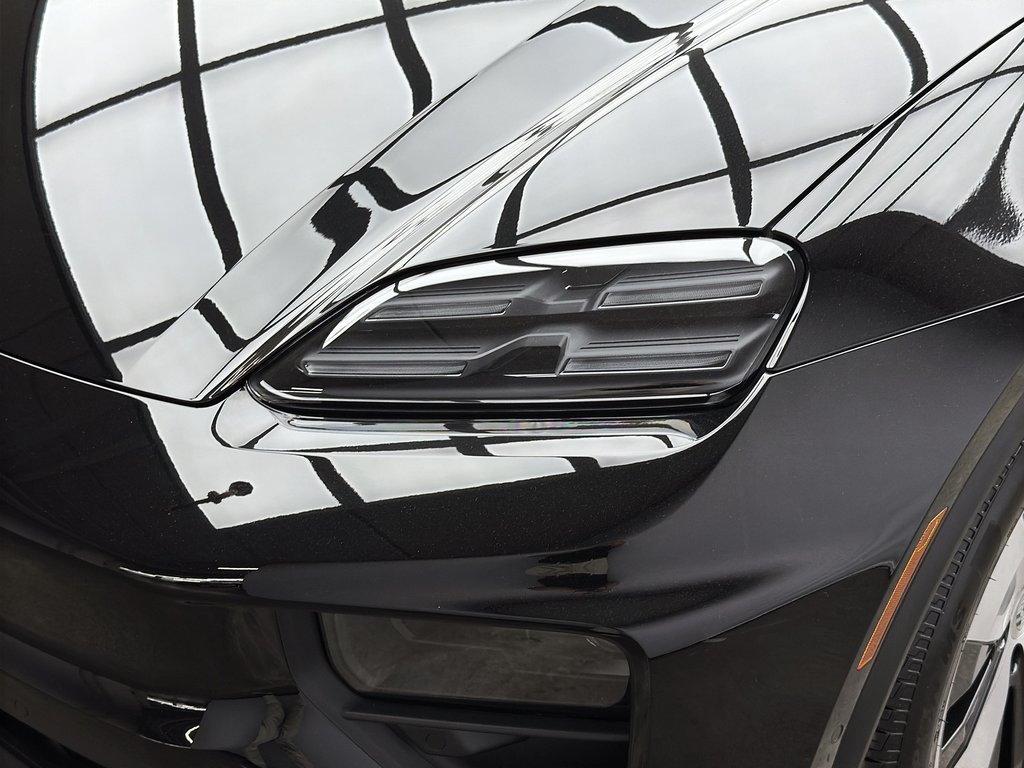 Porsche Macan Electric 4 BOSE® 2024 à Laval, Québec - 11 - w1024h768px
