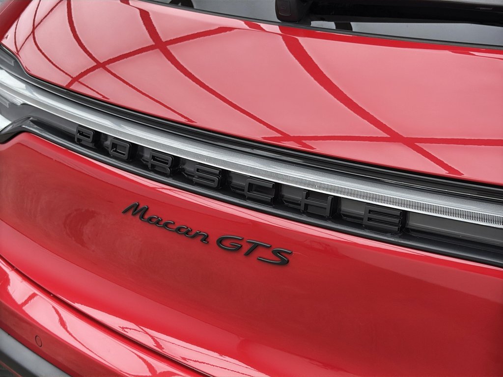 Porsche Macan GTS  GTS Sport Package 2024 à Laval, Québec - 9 - w1024h768px
