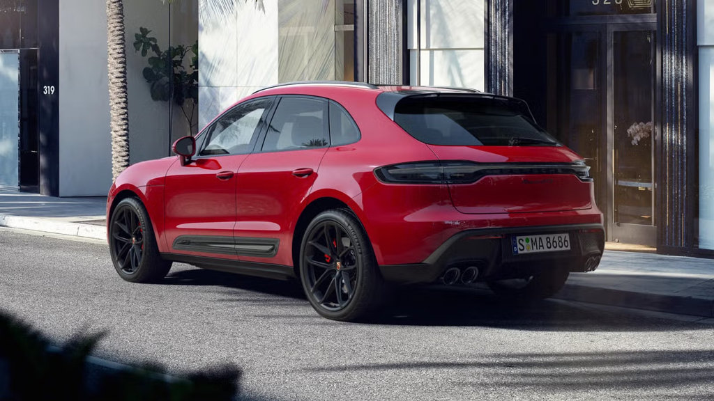 Porsche Macan GTS  GTS Sport Package 2024 à Laval, Québec - 3 - w1024h768px