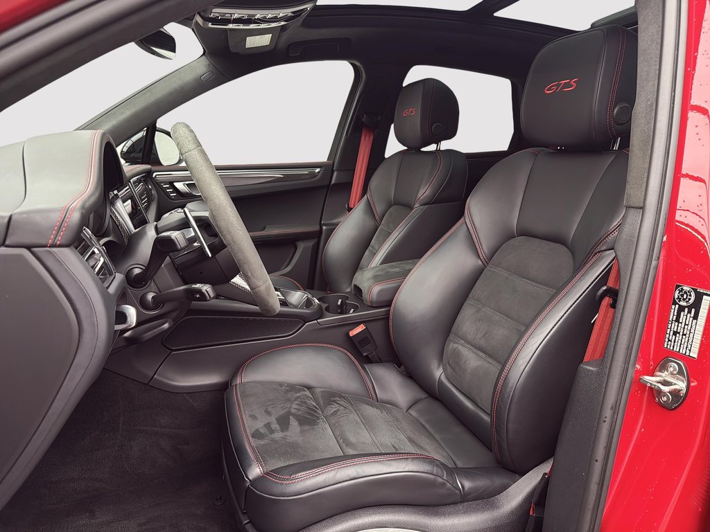 Porsche Macan GTS  GTS Sport Package 2024 à Laval, Québec - 15 - w1024h768px