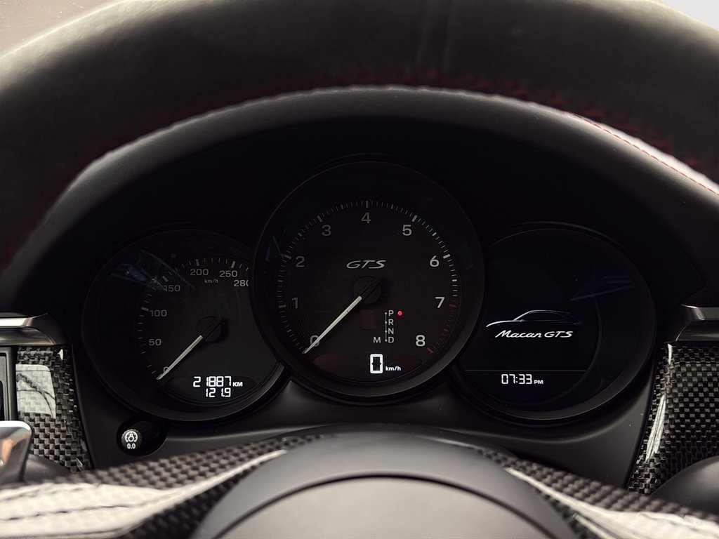 Porsche Macan GTS  GTS Sport Package 2024 à Laval, Québec - 17 - w1024h768px