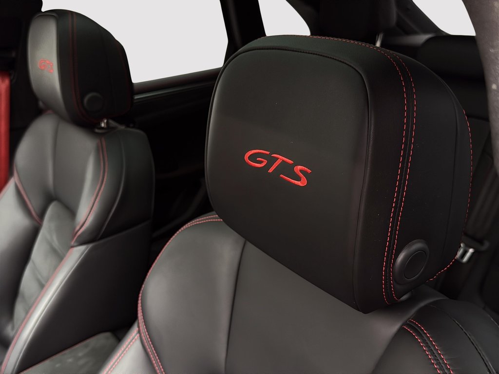 Porsche Macan GTS  GTS Sport Package 2024 à Laval, Québec - 28 - w1024h768px