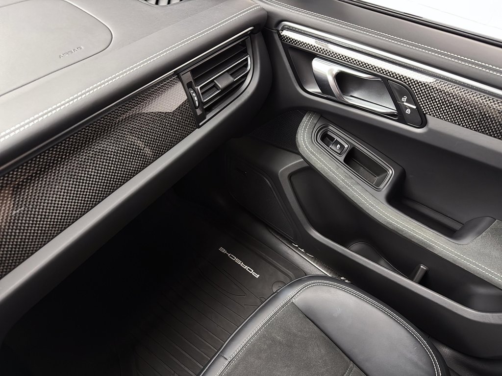 Porsche Macan GTS w/GTS Interior option $5,470 2024 à Laval, Québec - 31 - w1024h768px