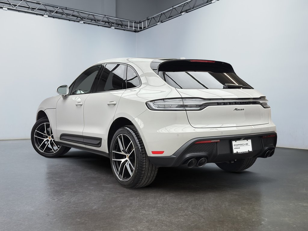 2024 Porsche Macan Premium Package Plus in Laval, Quebec - 3 - w1024h768px