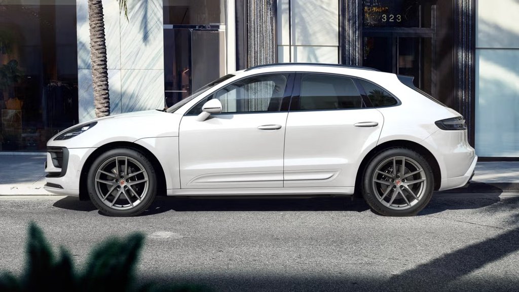 Porsche Macan AWD 2024 à Laval, Québec - 2 - w1024h768px
