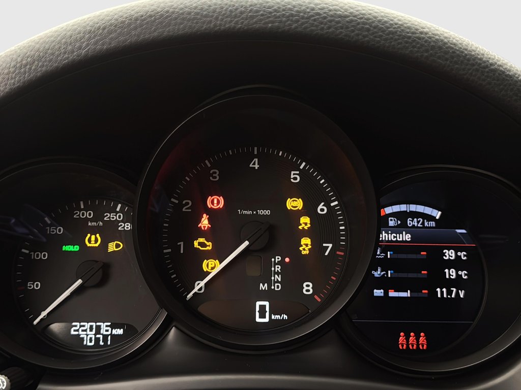 Porsche Macan Premium Package Plus 2024 à Laval, Québec - 19 - w1024h768px