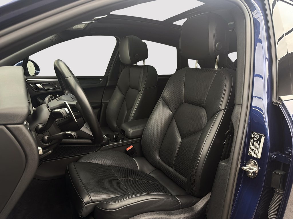 Porsche Macan Premium Package Plus 2024 à Laval, Québec - 14 - w1024h768px