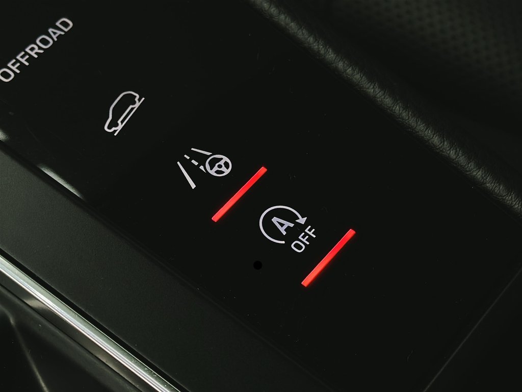 Porsche Macan Premium Package Plus 2024 à Laval, Québec - 23 - w1024h768px