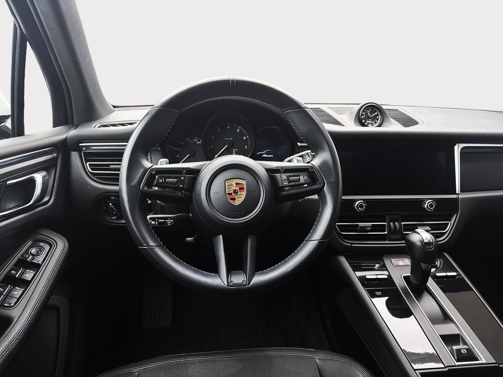 Porsche Macan 21 RS Spyder 2024 à Laval, Québec - 15 - w1024h768px