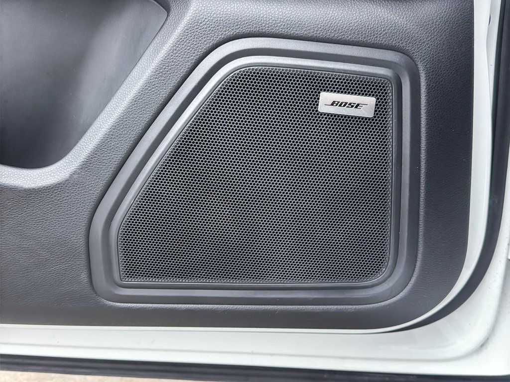 Porsche Macan 21 RS Spyder 2024 à Laval, Québec - 31 - w1024h768px