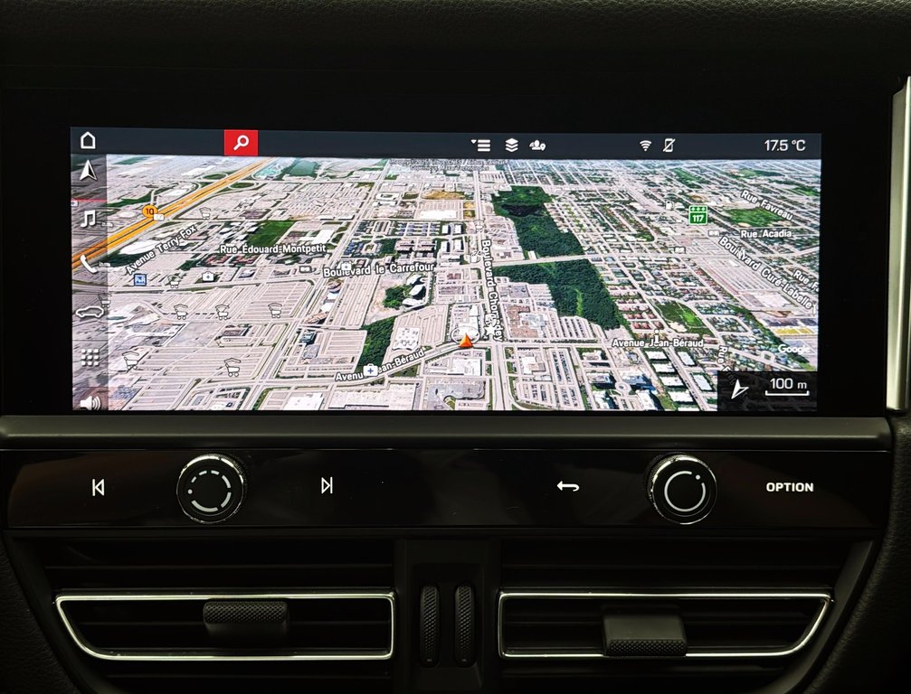 Porsche Macan 21 RS Spyder 2024 à Laval, Québec - 23 - w1024h768px