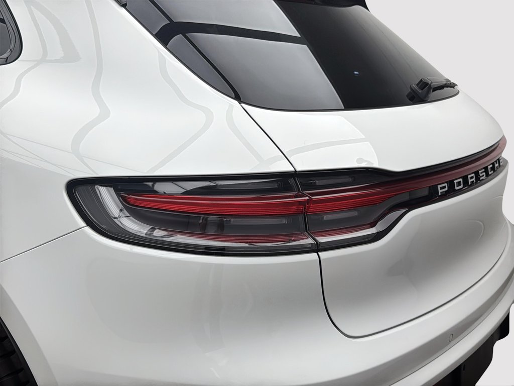 Porsche Macan 21 RS Spyder 2024 à Laval, Québec - 10 - w1024h768px