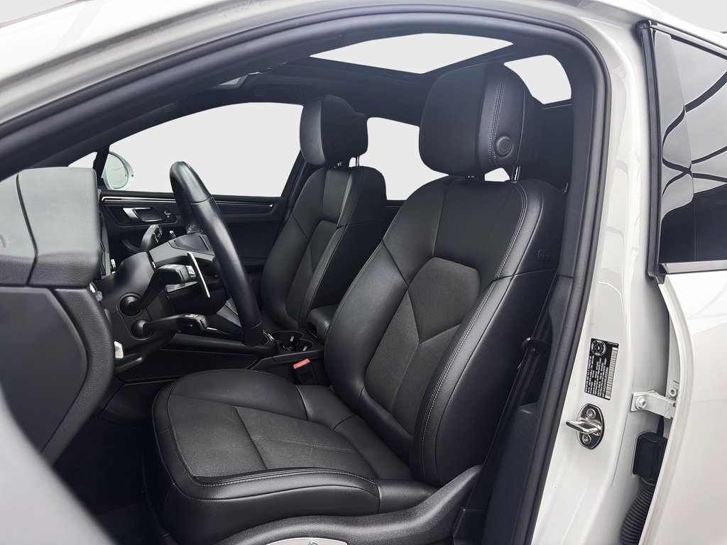 Porsche Macan 21 RS Spyder 2024 à Laval, Québec - 14 - w1024h768px