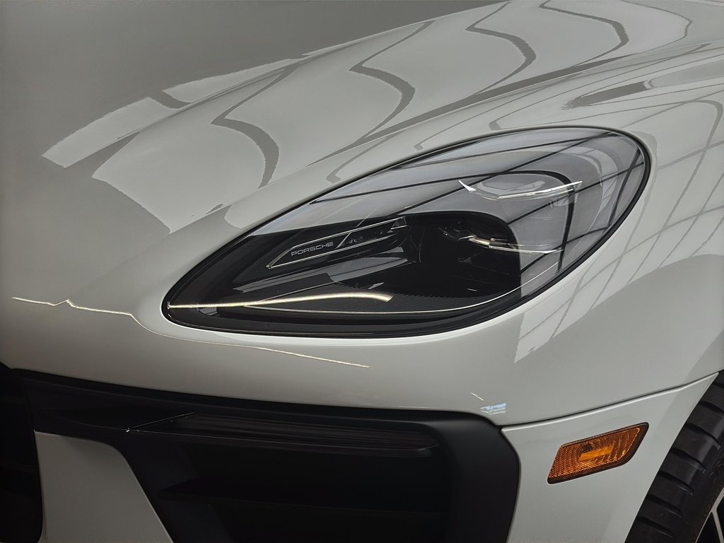 Porsche Macan 21 RS Spyder 2024 à Laval, Québec - 9 - w1024h768px