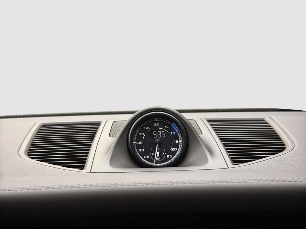 2024 Porsche Macan S V6 Premium Package Plus in Laval, Quebec - 20 - w1024h768px