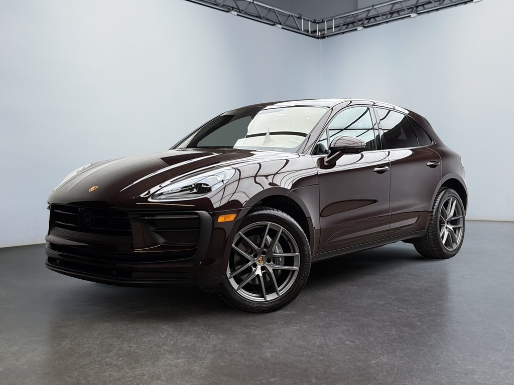 2024 Porsche Macan Premium Package Plus in Laval, Quebec - 1 - w1024h768px