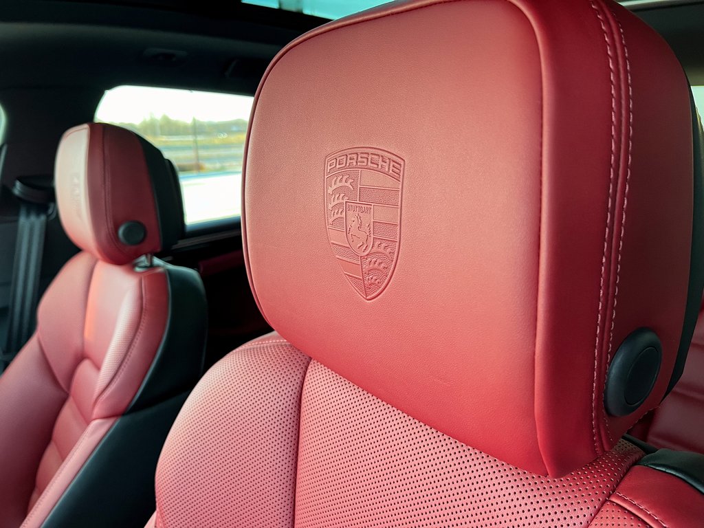 Porsche Macan S AWD 2024 à Laval, Québec - 32 - w1024h768px