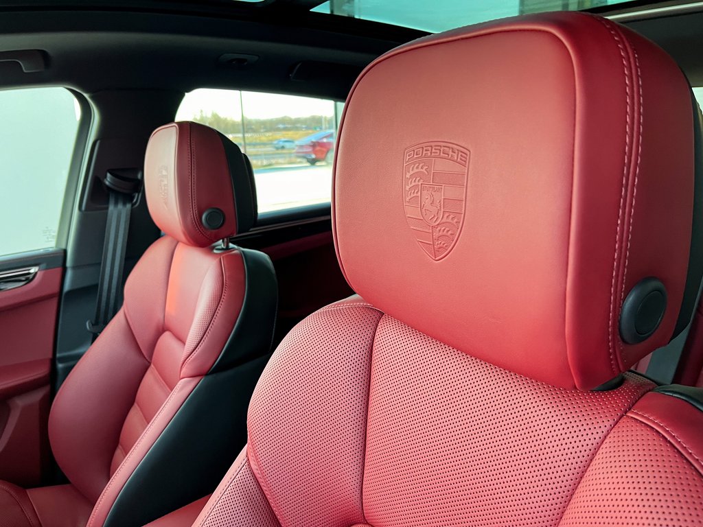 Porsche Macan S AWD 2024 à Laval, Québec - 30 - w1024h768px