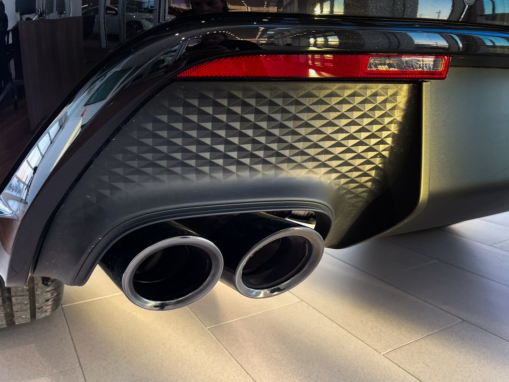 Porsche Macan S AWD 2024 à Laval, Québec - 11 - w1024h768px