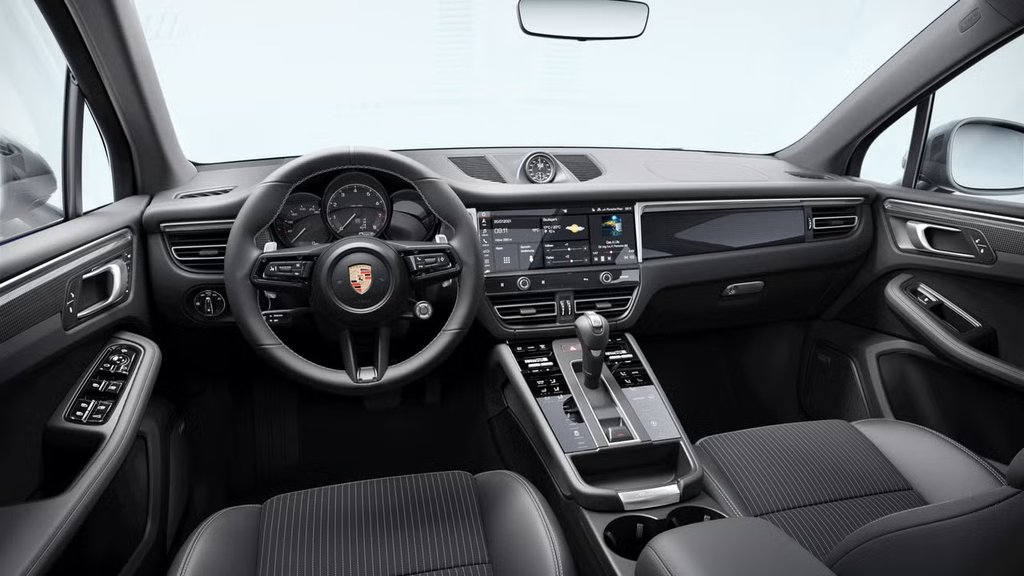 2024 Porsche Macan in Laval, Quebec - 2 - w1024h768px