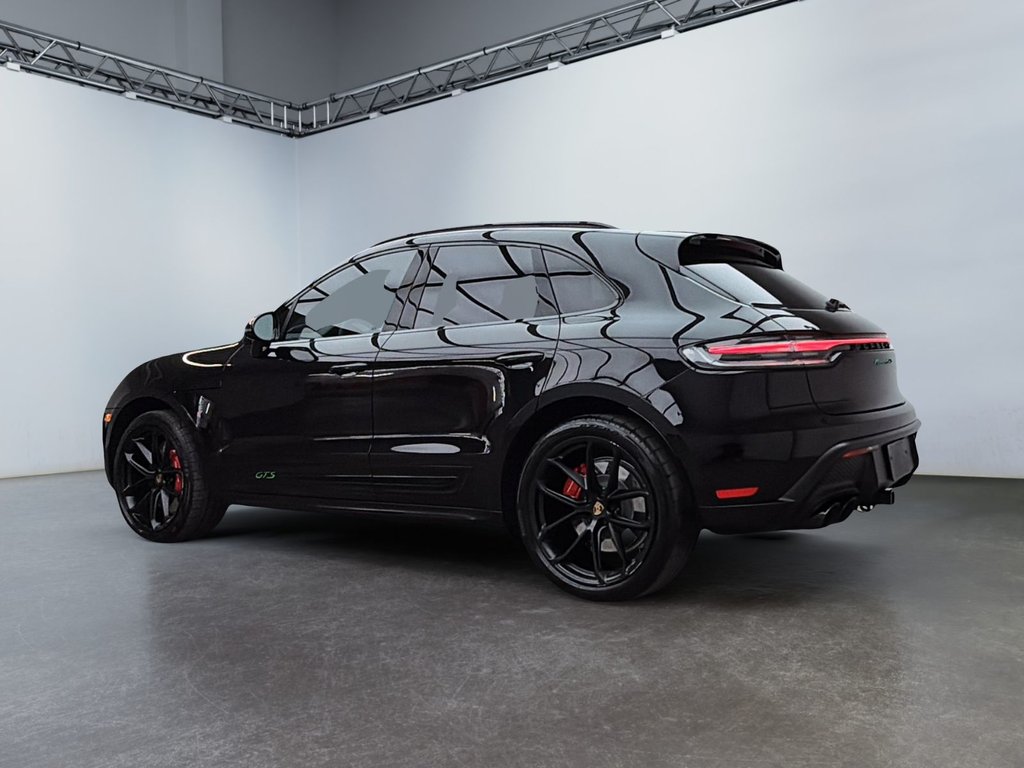 2024 Porsche Macan GTS in Laval, Quebec - 3 - w1024h768px