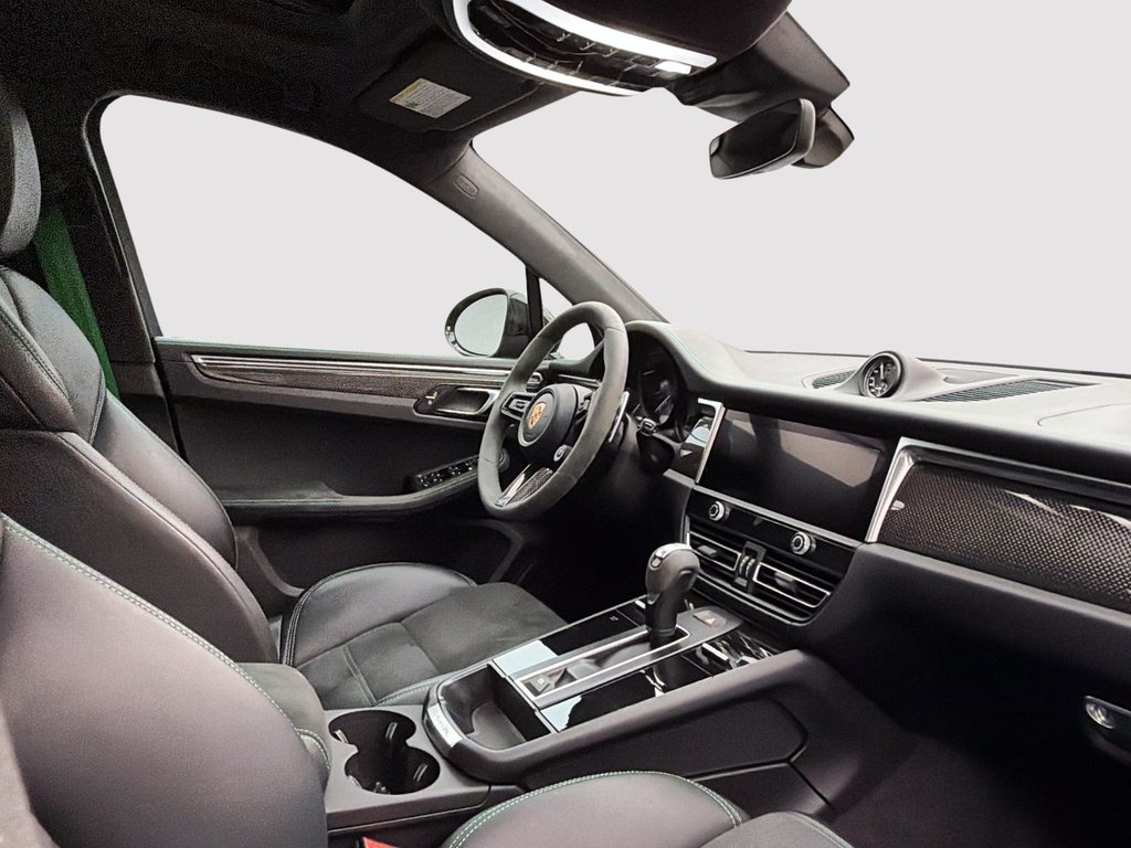 2024 Porsche Macan GTS in Laval, Quebec - 28 - w1024h768px