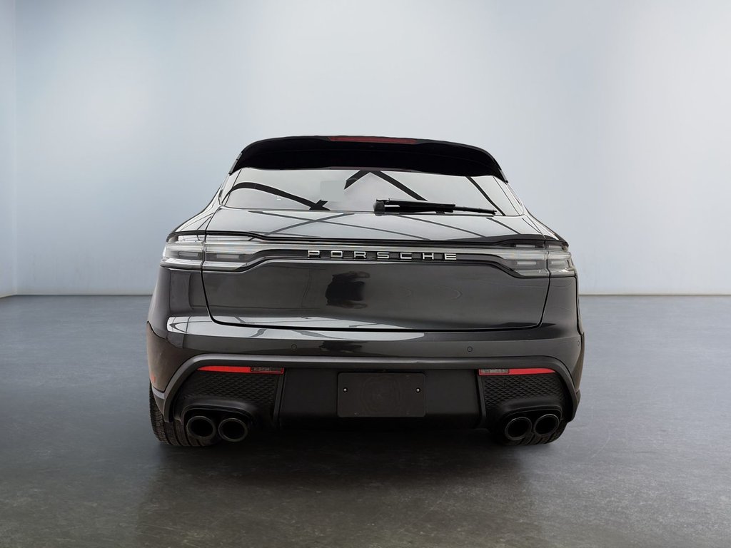 Porsche Macan  2024 à Laval, Québec - 6 - w1024h768px