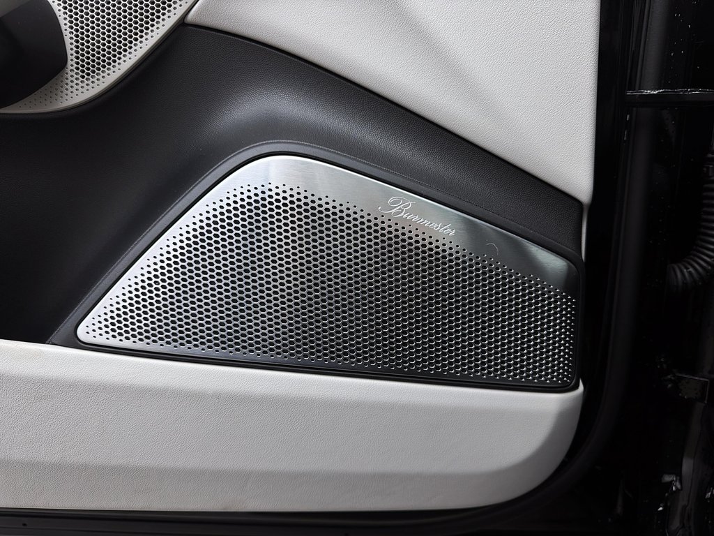 Porsche Macan Electric Turbo Premium Package 2025 à Laval, Québec - 32 - w1024h768px