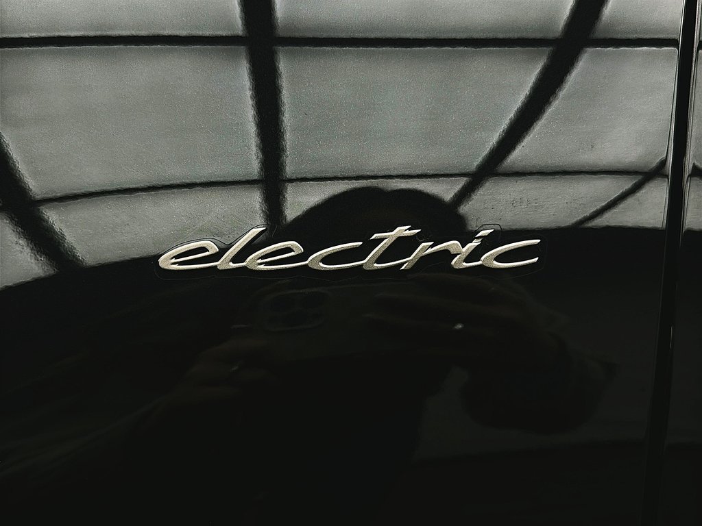 Porsche Macan Electric Turbo Premium Package 2025 à Laval, Québec - 9 - w1024h768px