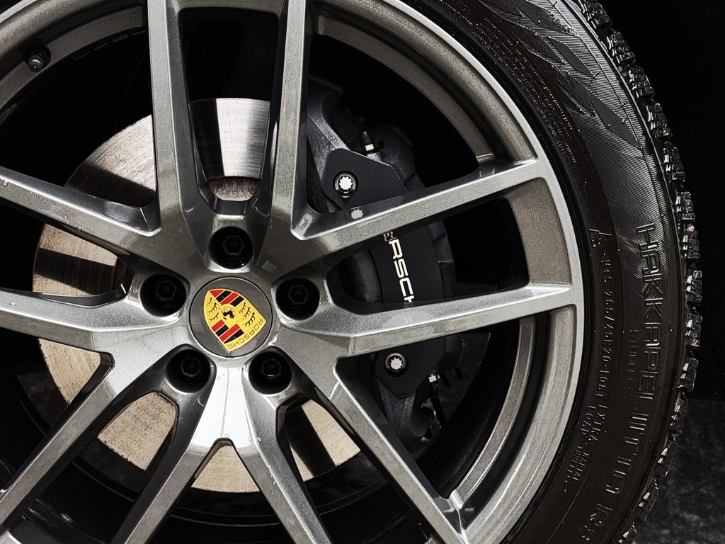 2025 Porsche Macan T AWD in Laval, Quebec - 7 - w1024h768px