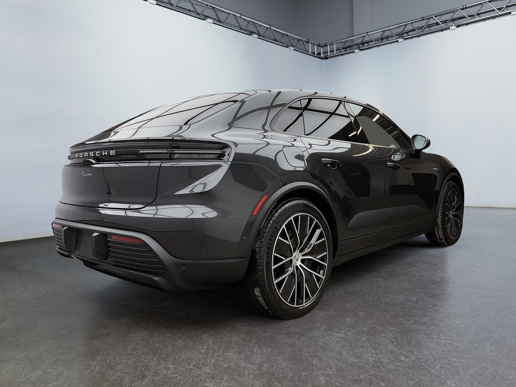 2025 Porsche Macan Electric Premium Package in Laval, Quebec - 5 - w1024h768px