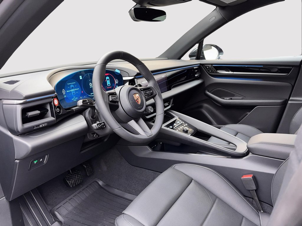 2025 Porsche Macan Electric Premium Package in Laval, Quebec - 15 - w1024h768px