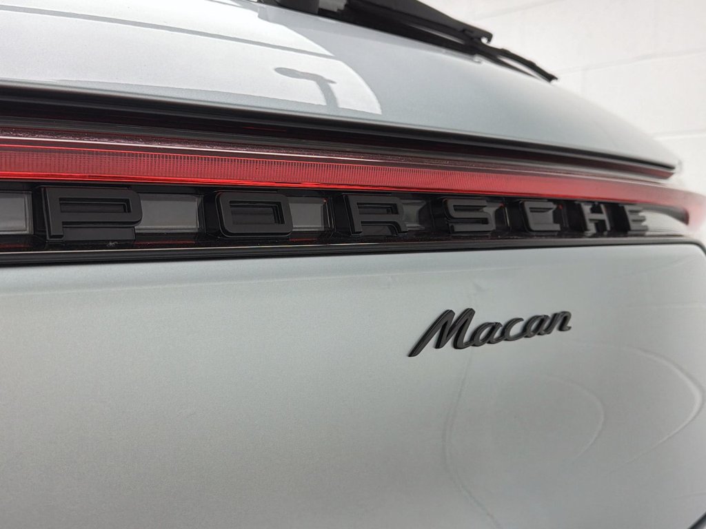 Porsche Macan  2025 à Laval, Québec - 7 - w1024h768px
