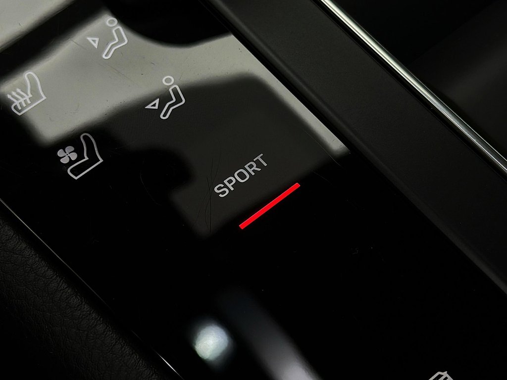 Porsche Macan  2025 à Laval, Québec - 22 - w1024h768px