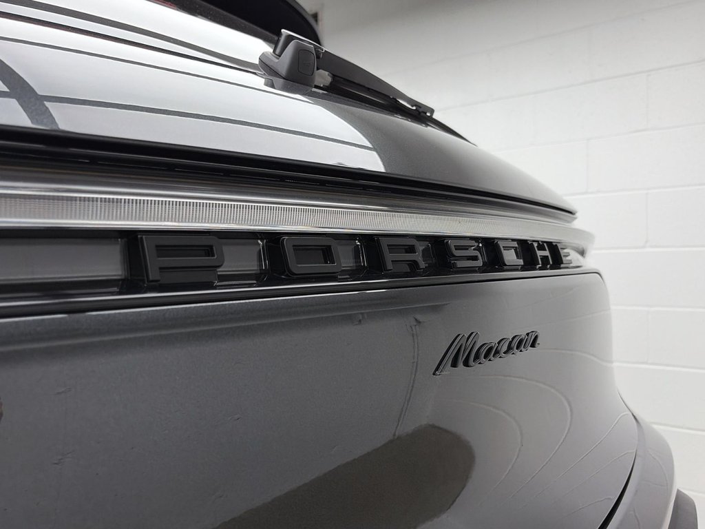 Porsche Macan  2025 à Laval, Québec - 11 - w1024h768px
