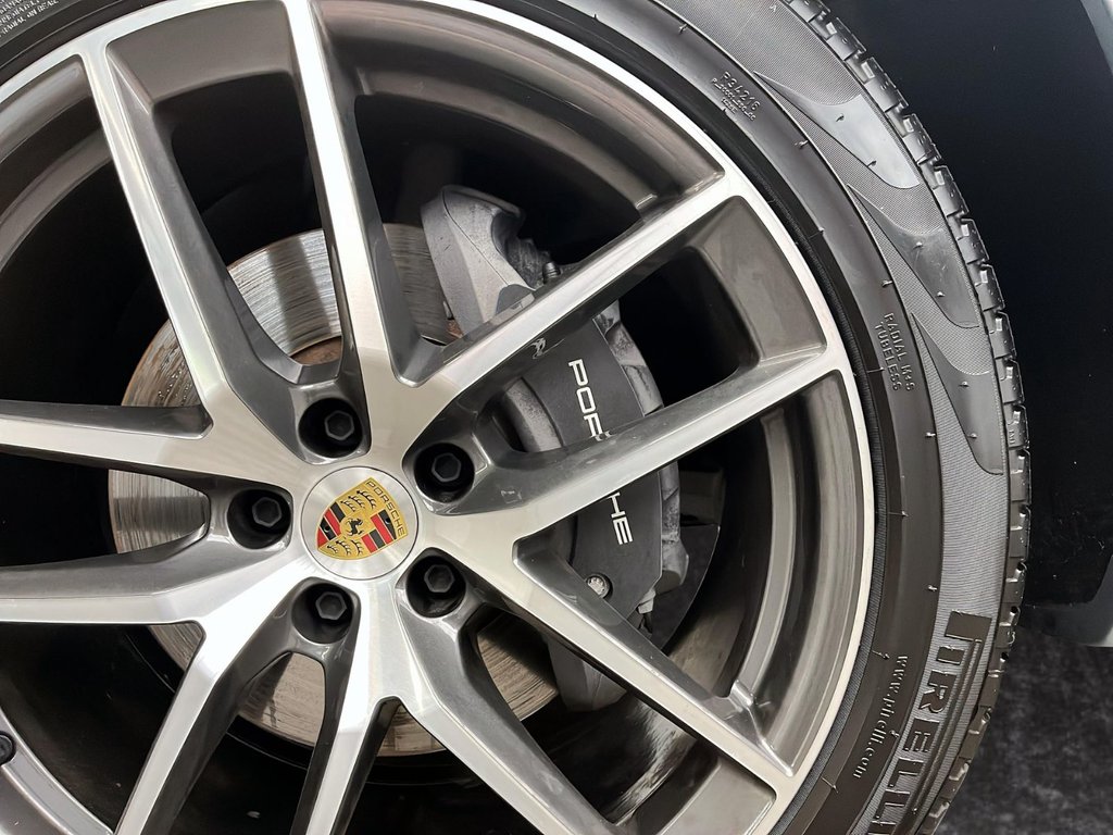Porsche Macan  2025 à Laval, Québec - 11 - w1024h768px