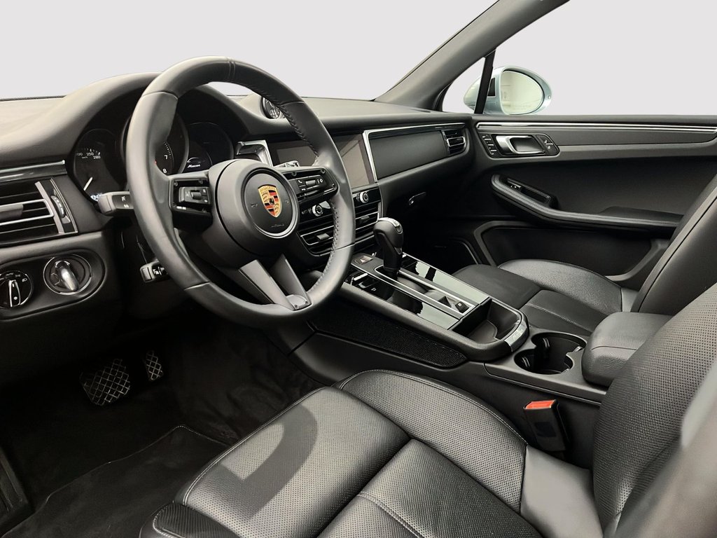 Porsche Macan  2025 à Laval, Québec - 12 - w1024h768px