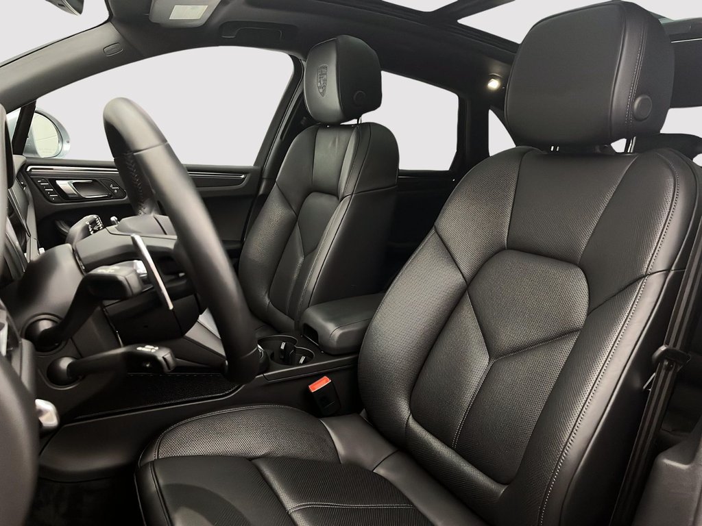 Porsche Macan  2025 à Laval, Québec - 13 - w1024h768px
