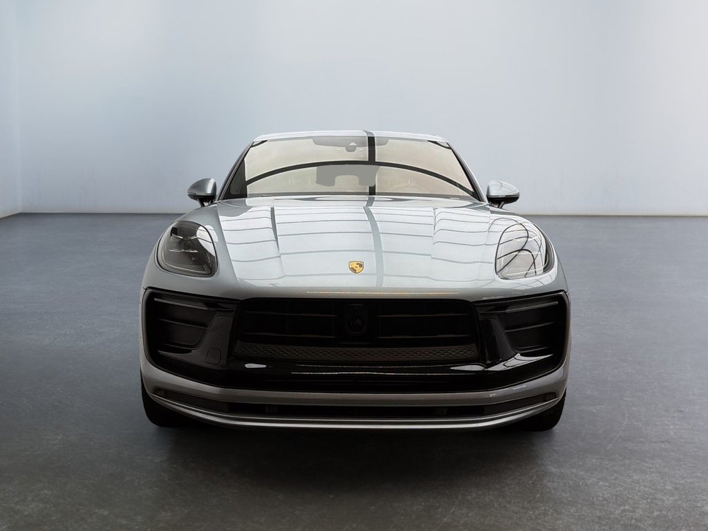 Porsche Macan  2025 à Laval, Québec - 5 - w1024h768px