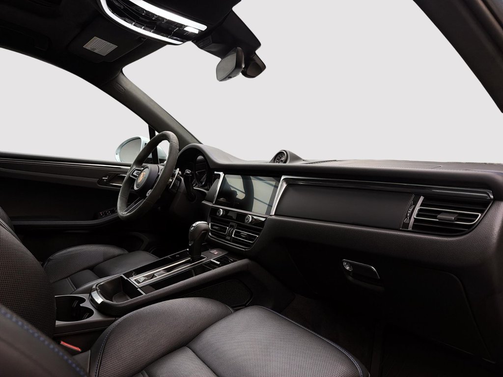 Porsche Macan  2025 à Laval, Québec - 23 - w1024h768px