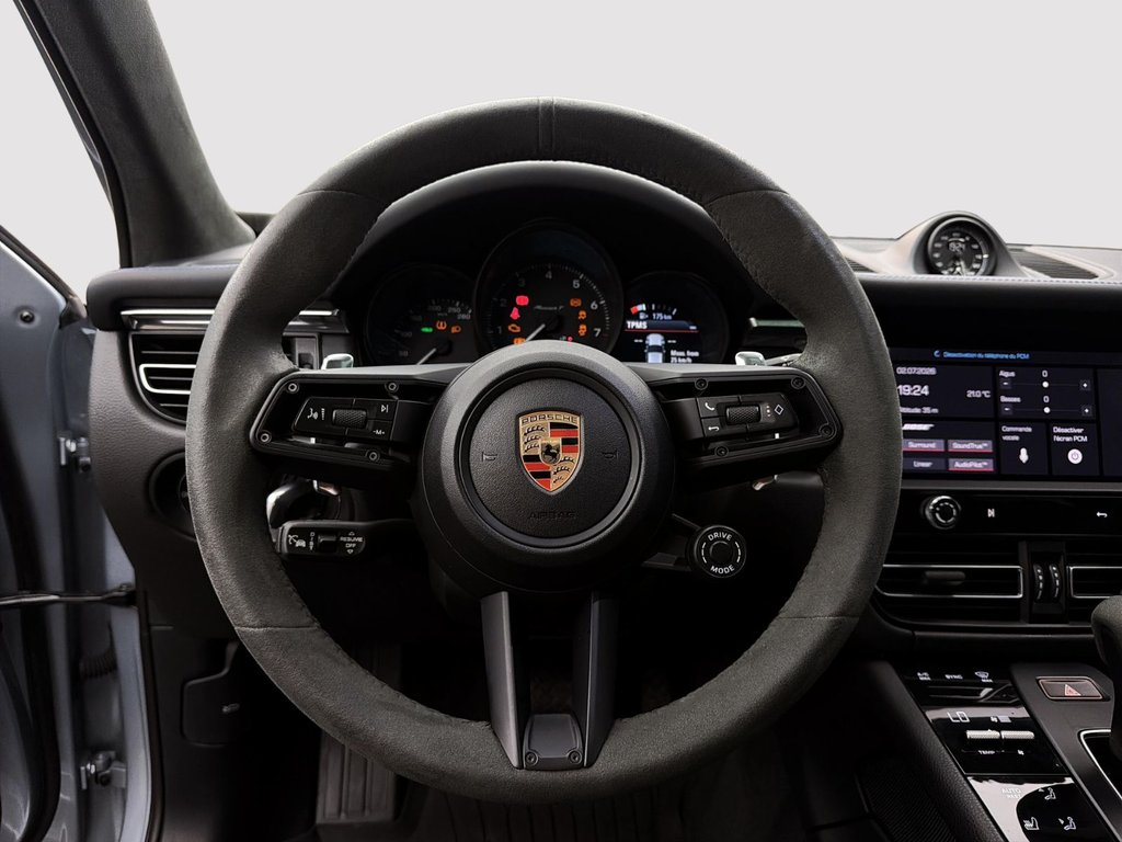 Porsche Macan  2025 à Laval, Québec - 15 - w1024h768px
