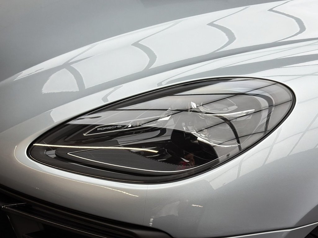 Porsche Macan  2025 à Laval, Québec - 8 - w1024h768px