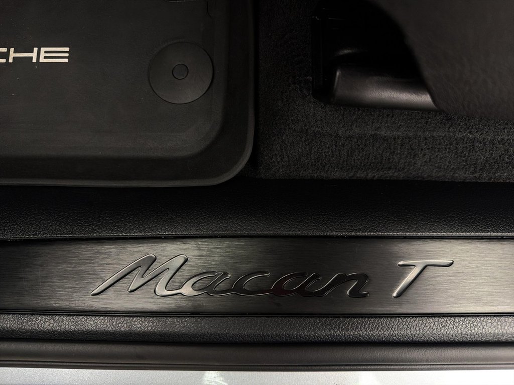 Porsche Macan  2025 à Laval, Québec - 32 - w1024h768px
